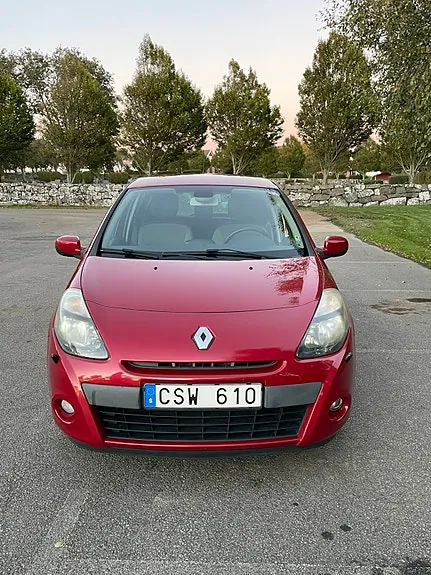 Renault Clio 2011 photo 4