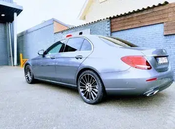 Mercedes-Benz E-Class 2020 photo 2