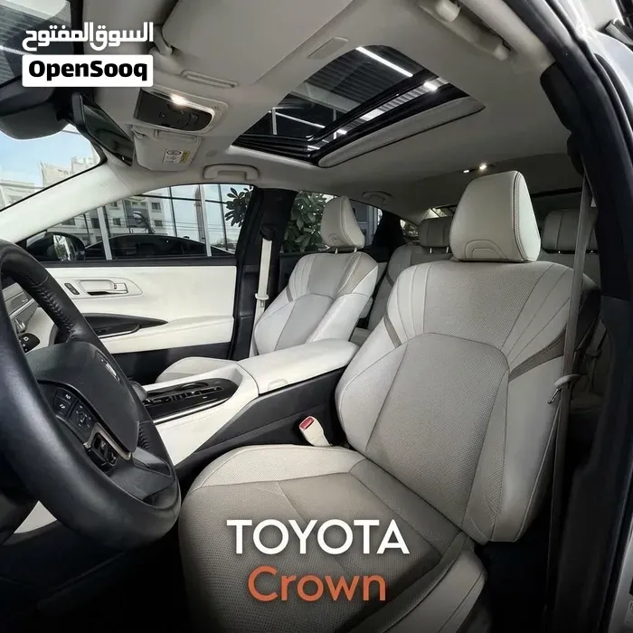 Toyota Crown 2023 photo 4