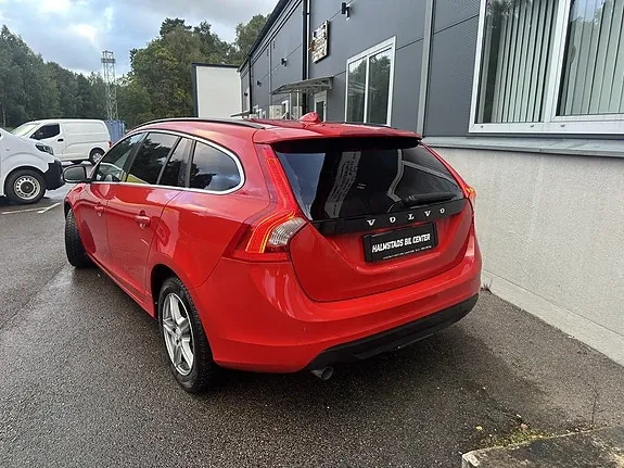 Volvo V60 2012 photo 4