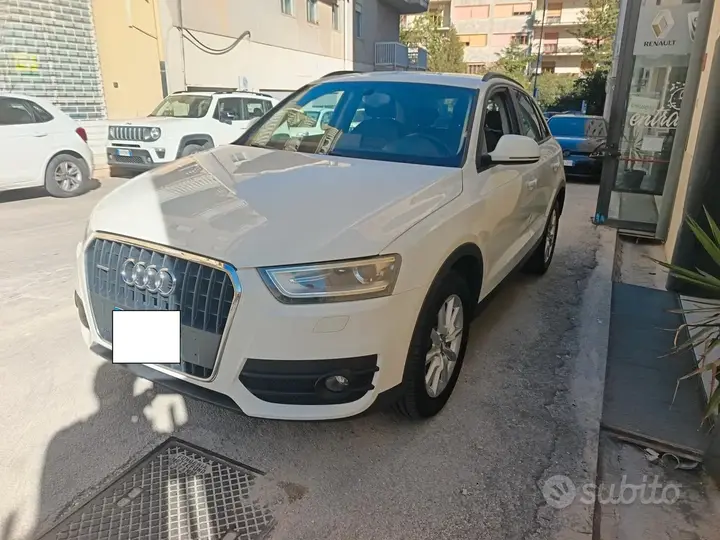Audi Q3 2013 photo 2