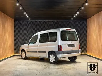 Citroen Berlingo 2005 photo 2