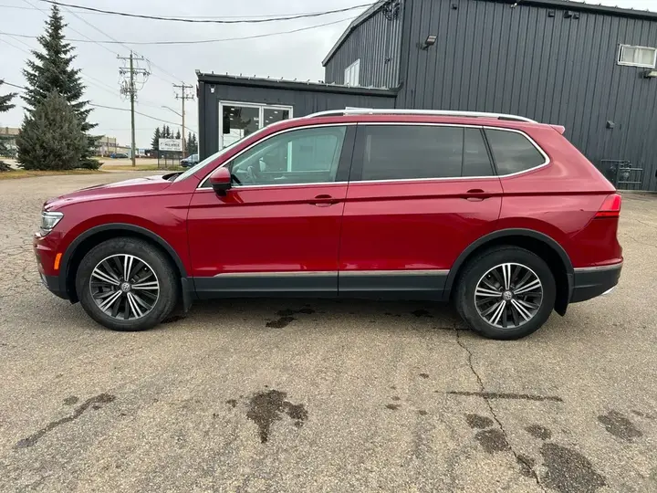 Volkswagen Tiguan 2018 photo 2