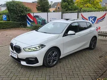 BMW Series 1 2021 photo 3