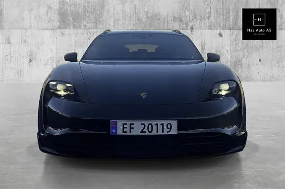 Porsche Taycan 4