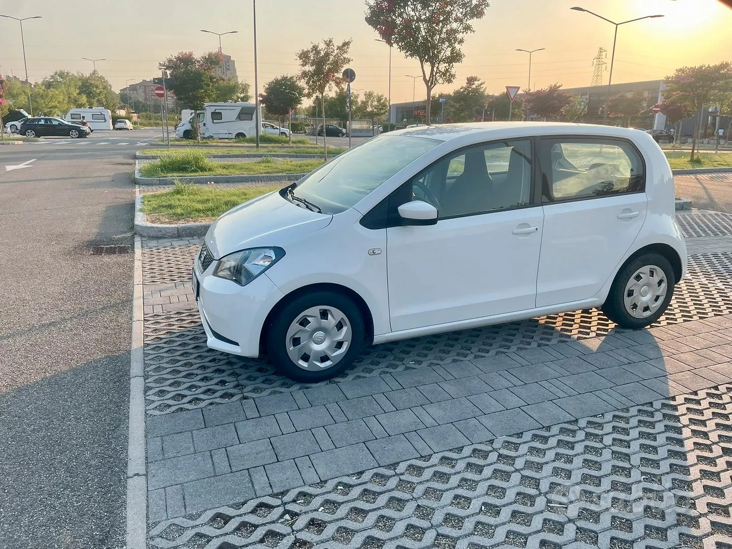 Seat Mii 2015 photo 4