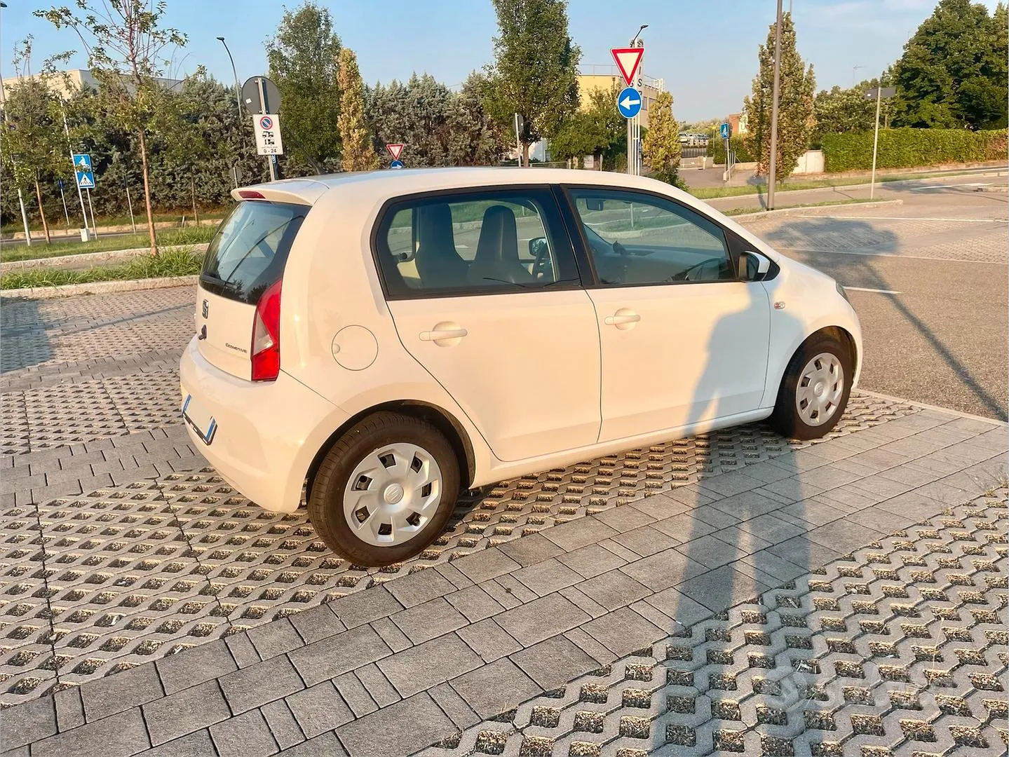 Seat Mii 2015 photo 2