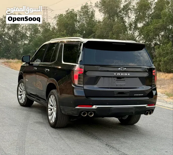 Chevrolet Tahoe 2025 photo 2
