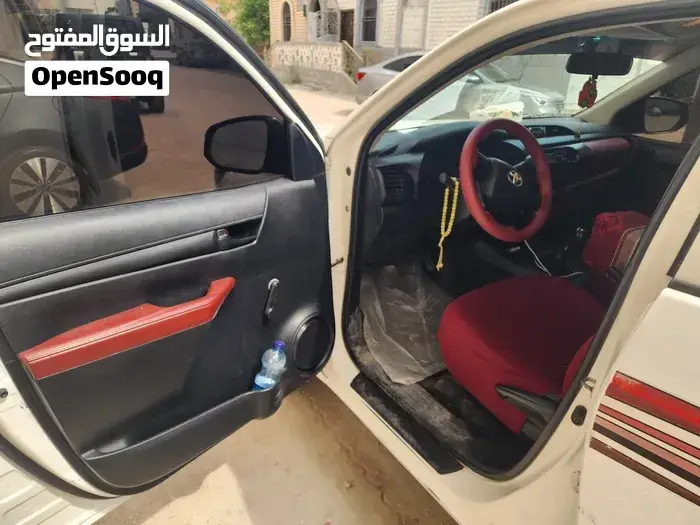 Toyota Hilux 2016 photo 4