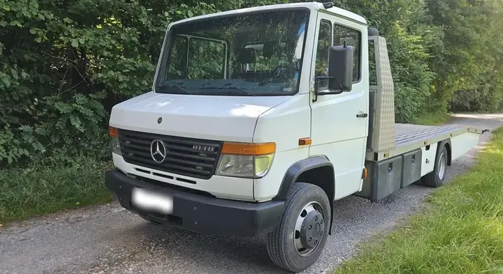 Mercedes-Benz Vario 814