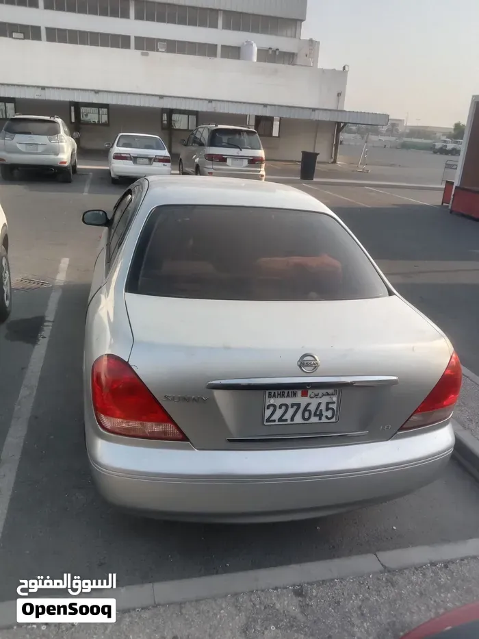 Nissan Sunny 2004 photo 3