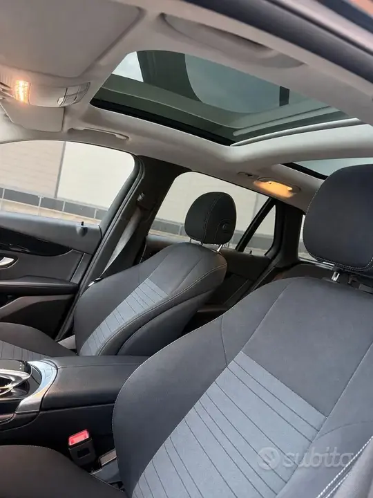 Mercedes-Benz Glc 2018 photo 3