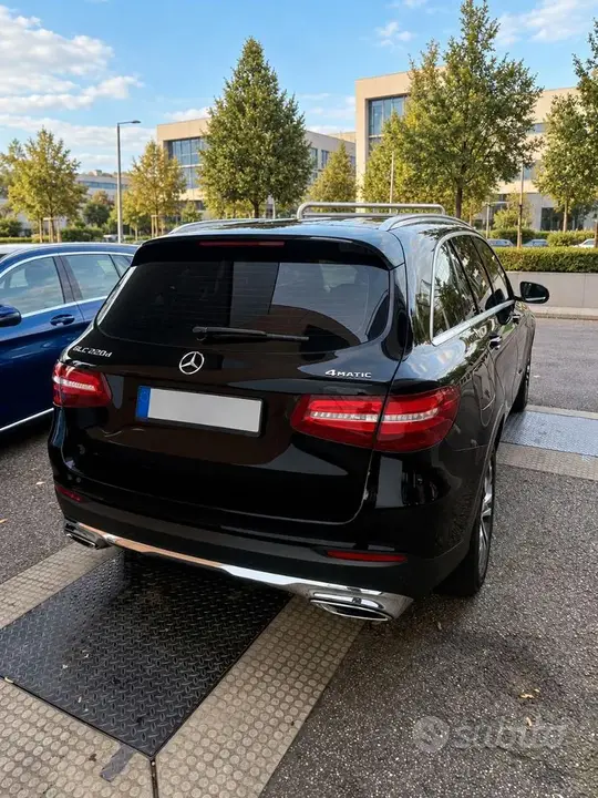 Mercedes-Benz Glc 2018 photo 2