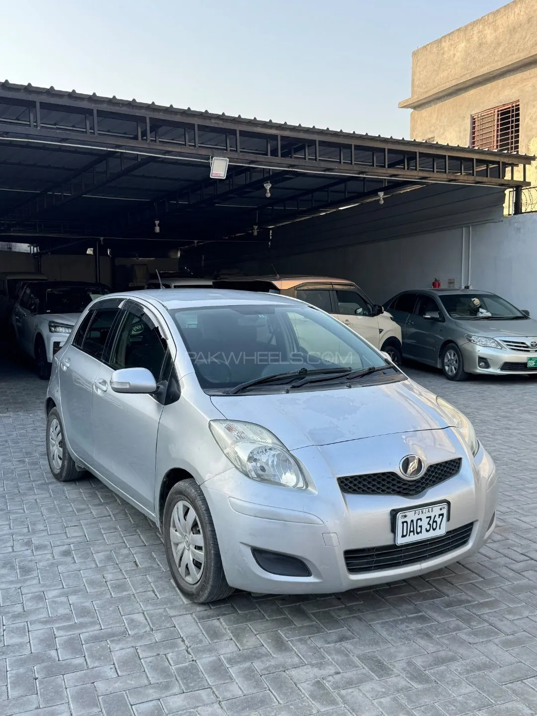 Toyota Vitz