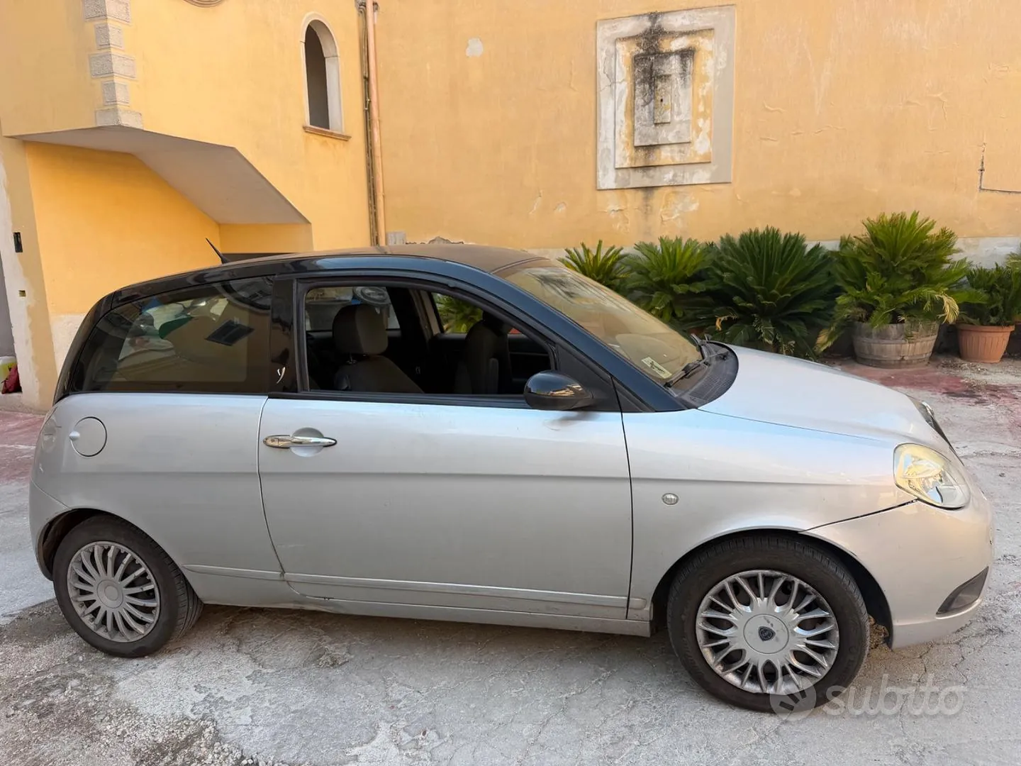 Lancia Ypsilon 2008 photo 2