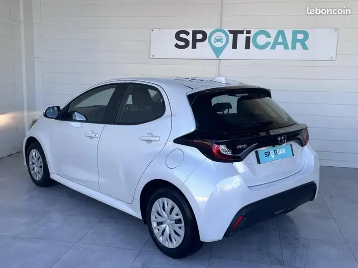 Toyota Yaris 2024 photo 4