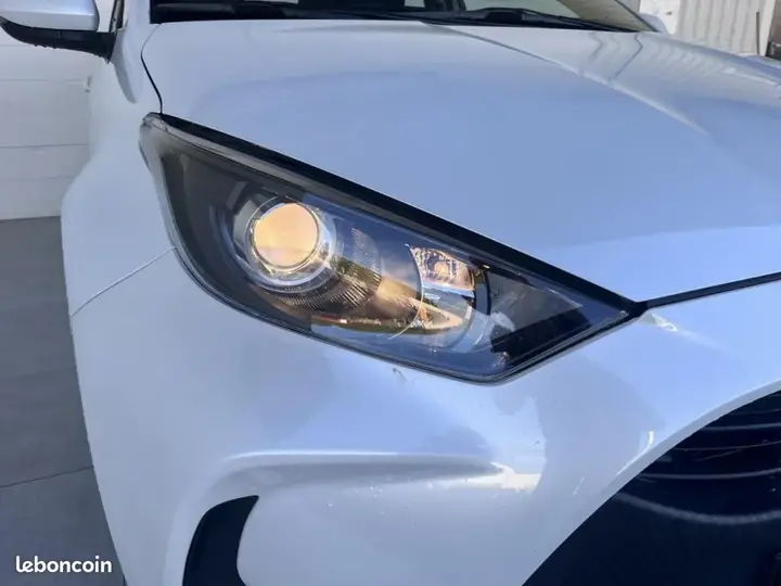 Toyota Yaris 2024 photo 5