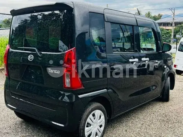 Daihatsu Tanto 2025 photo 3