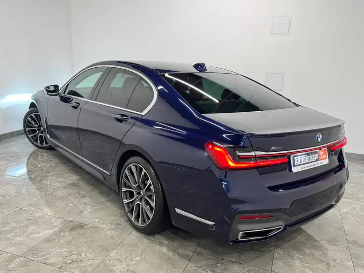 BMW 7 Series 2019 photo 5