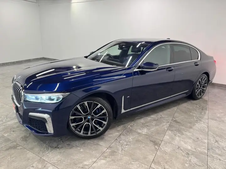 BMW 7 Series 2019 photo 4
