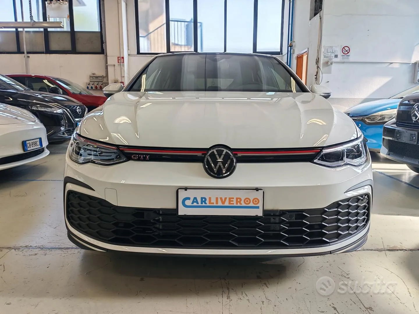 Volkswagen Golf Gti 2024 photo 2