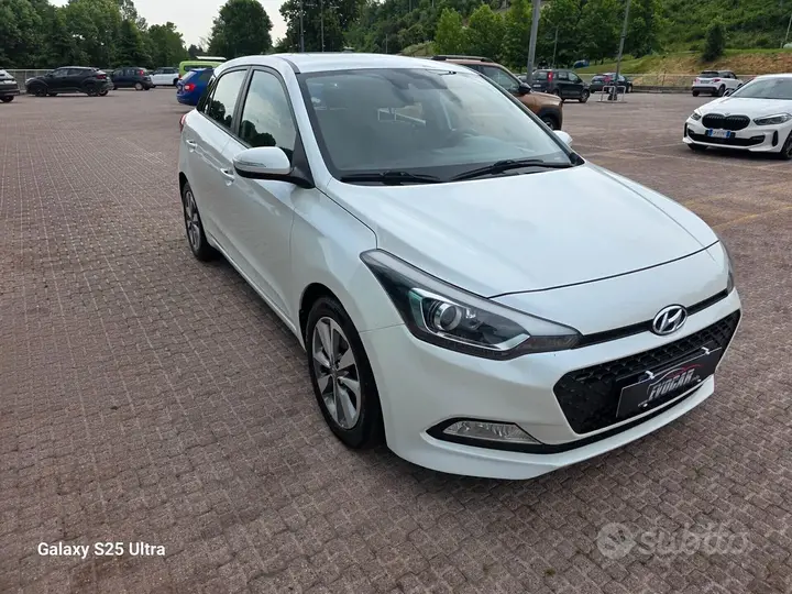 Hyundai I20 2015 photo 4