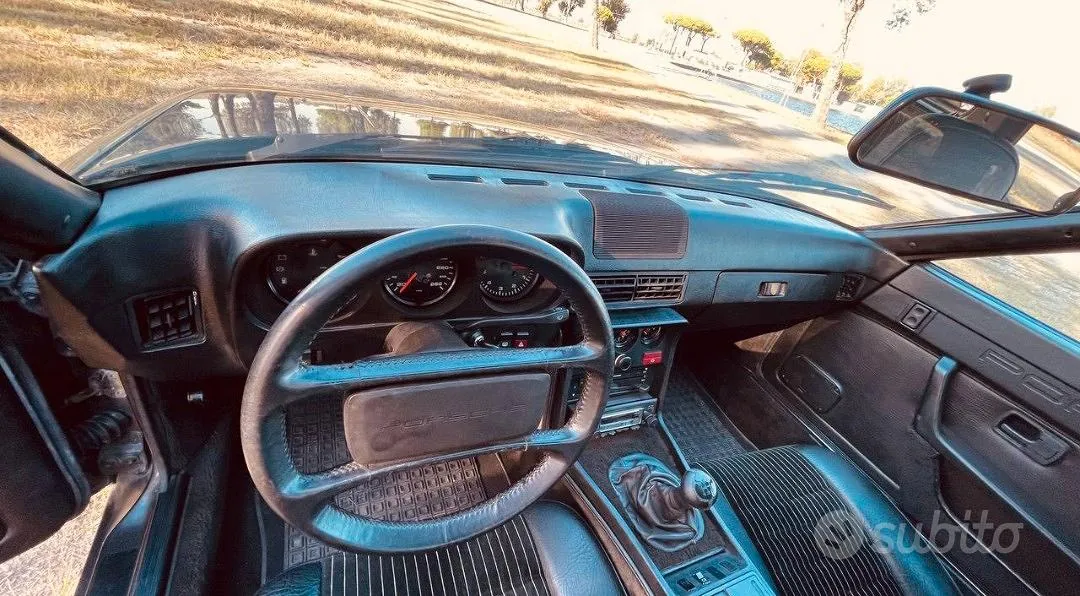 Porsche 924 1981 photo 3