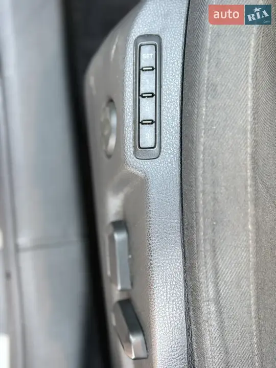 Skoda Superb 2014 photo 5