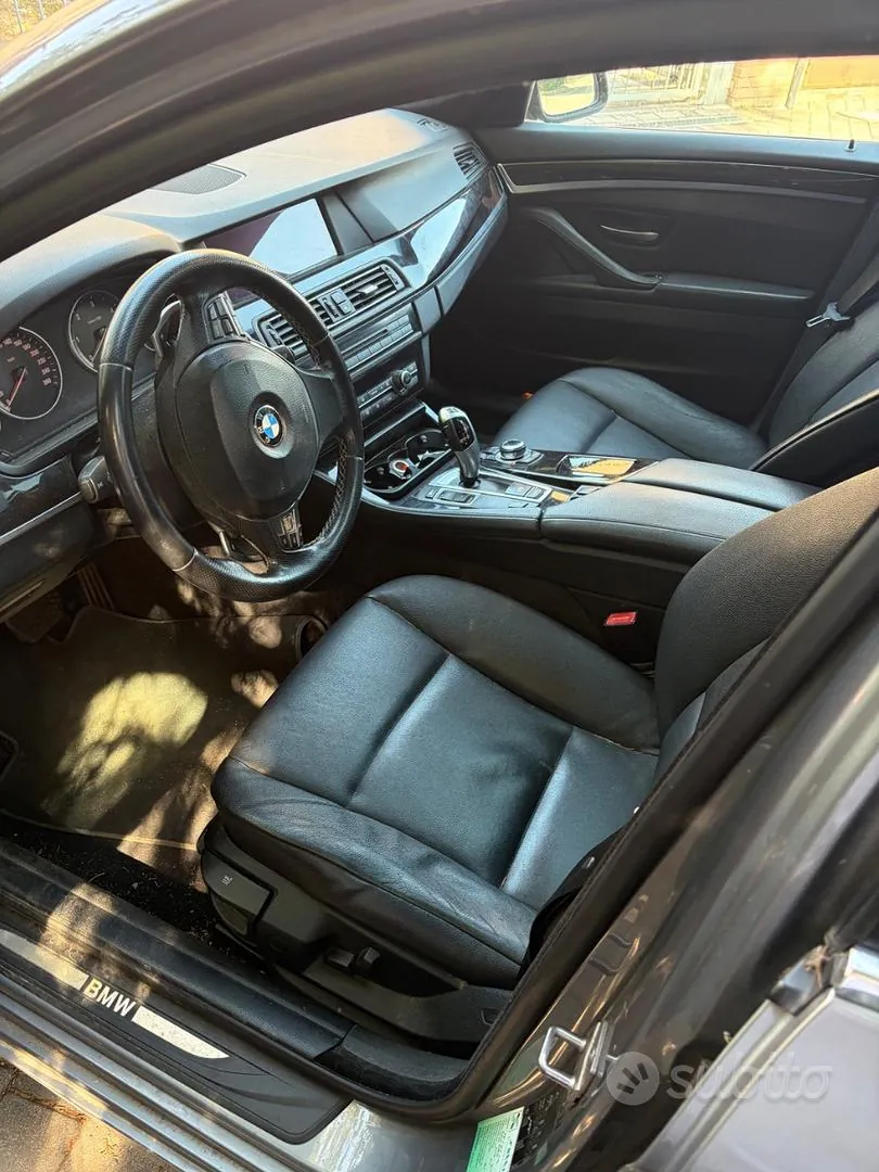 BMW 520 Touring 2010 photo 4