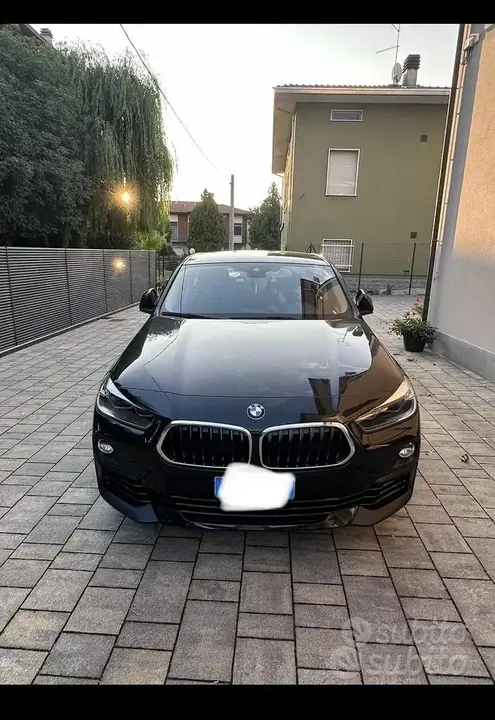BMW X2