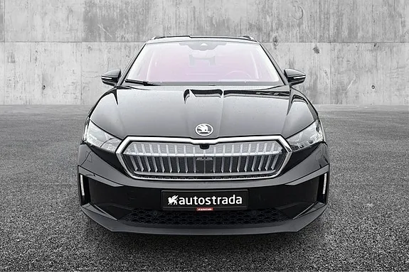 Skoda Enyaq 2022 photo 2