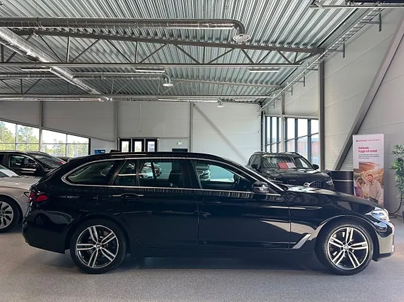 BMW 520D 2022 photo 2