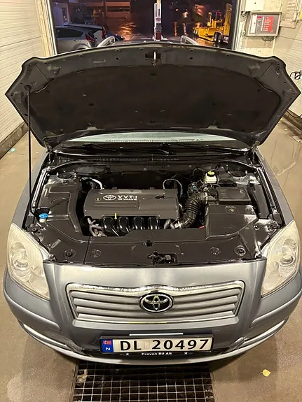 Toyota Avensis 2005 photo 5