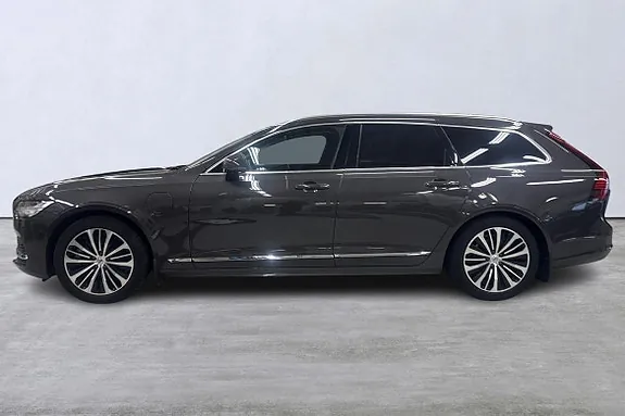 Volvo V90 2025 photo 2