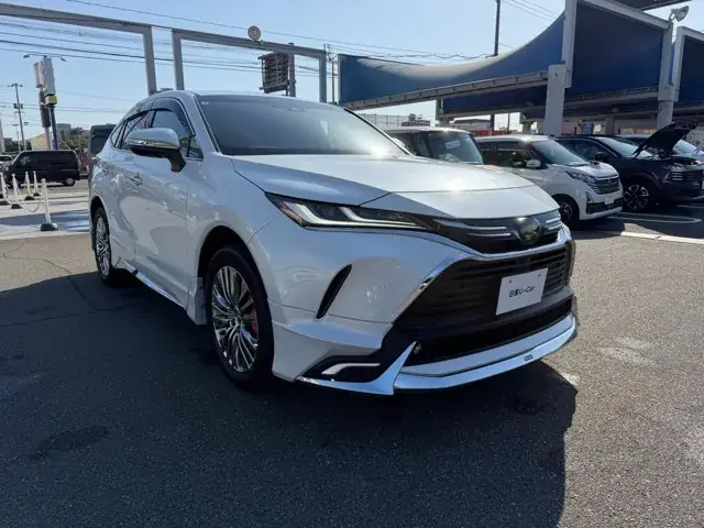 Toyota Harrier 2025 photo 2