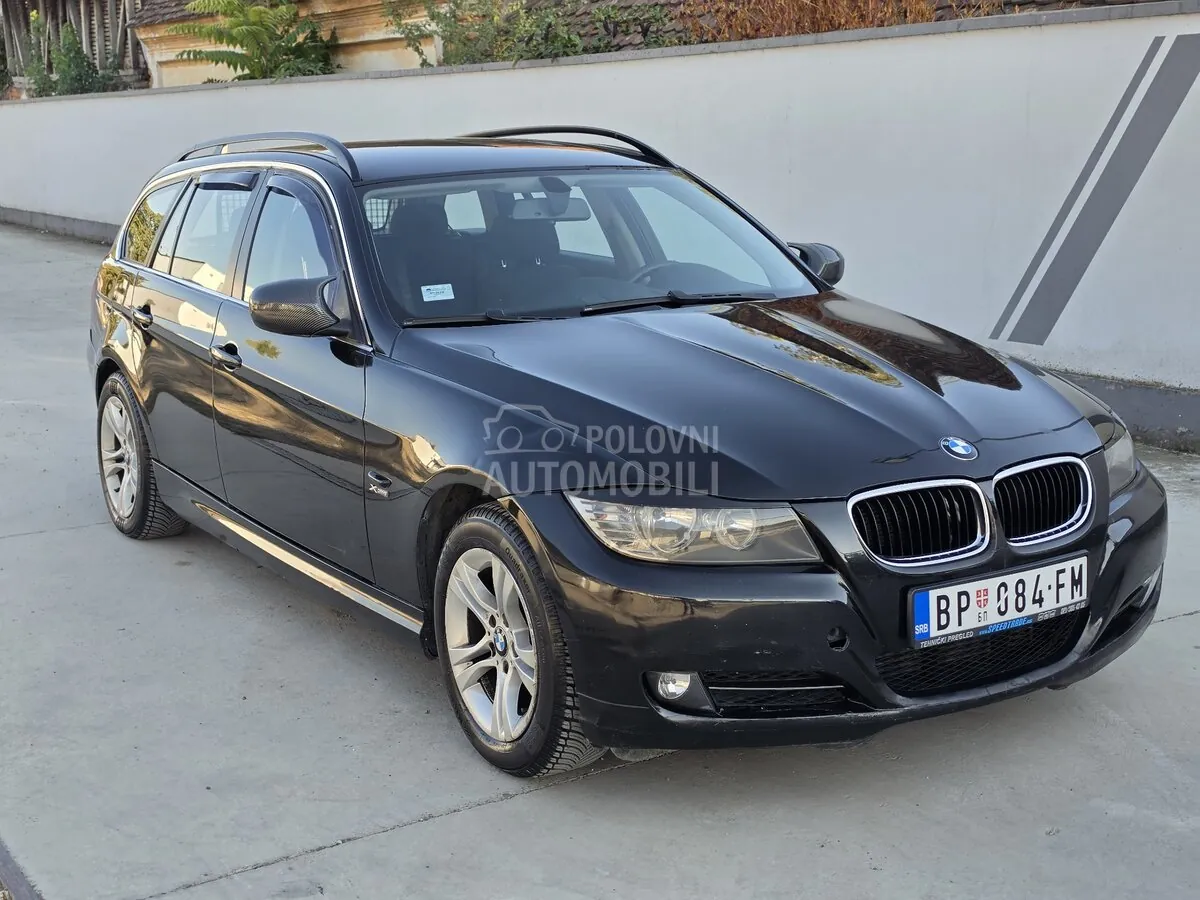 BMW 320D 2010 photo 4