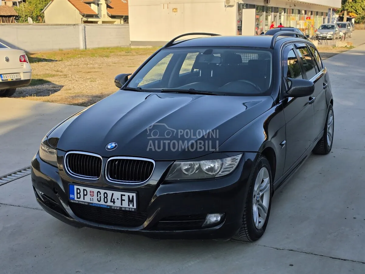 BMW 320D 2010 photo 2