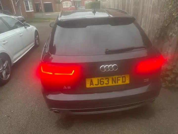 Audi A6 Avant 2014 photo 3
