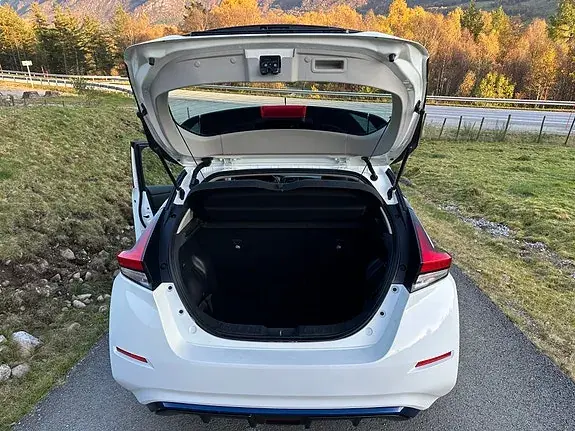 Nissan Leaf 2018 photo 5