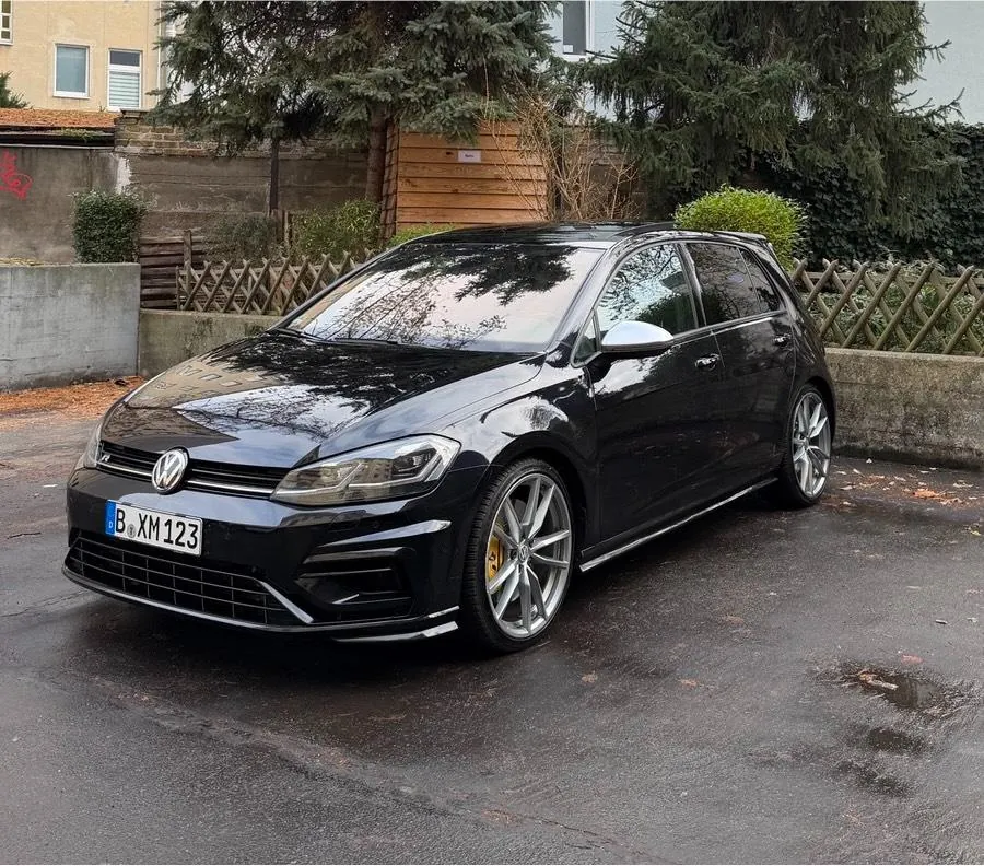 Volkswagen Golf 7 R