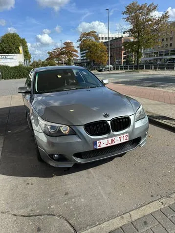 BMW 530I