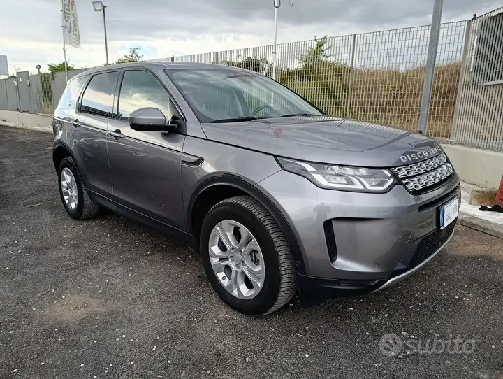 Land Rover Discovery Sport 2021 photo 3