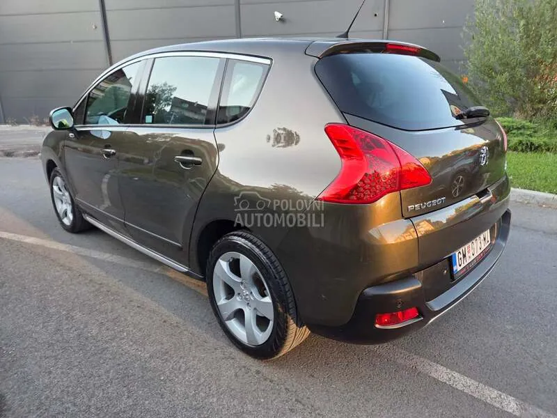 Peugeot 3008 2010 photo 5