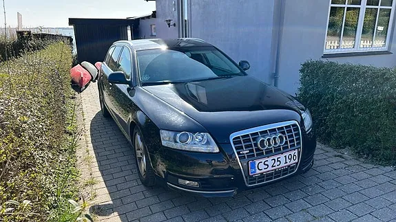 Audi A6 2011 photo 2