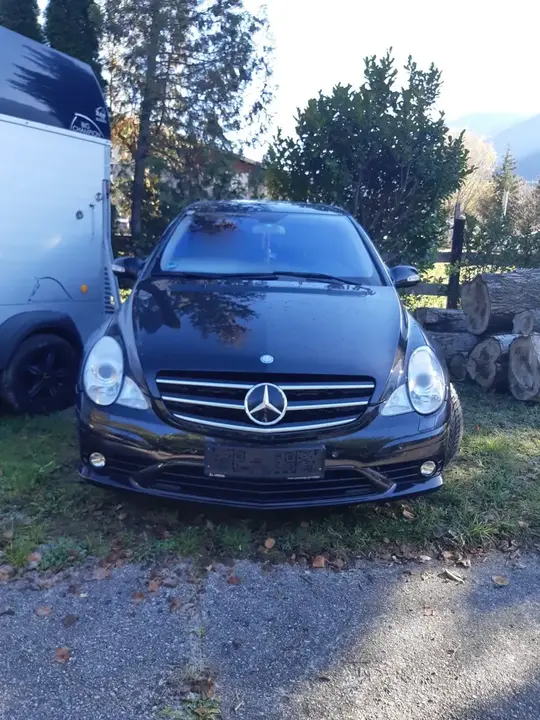 Mercedes-Benz R-Class
