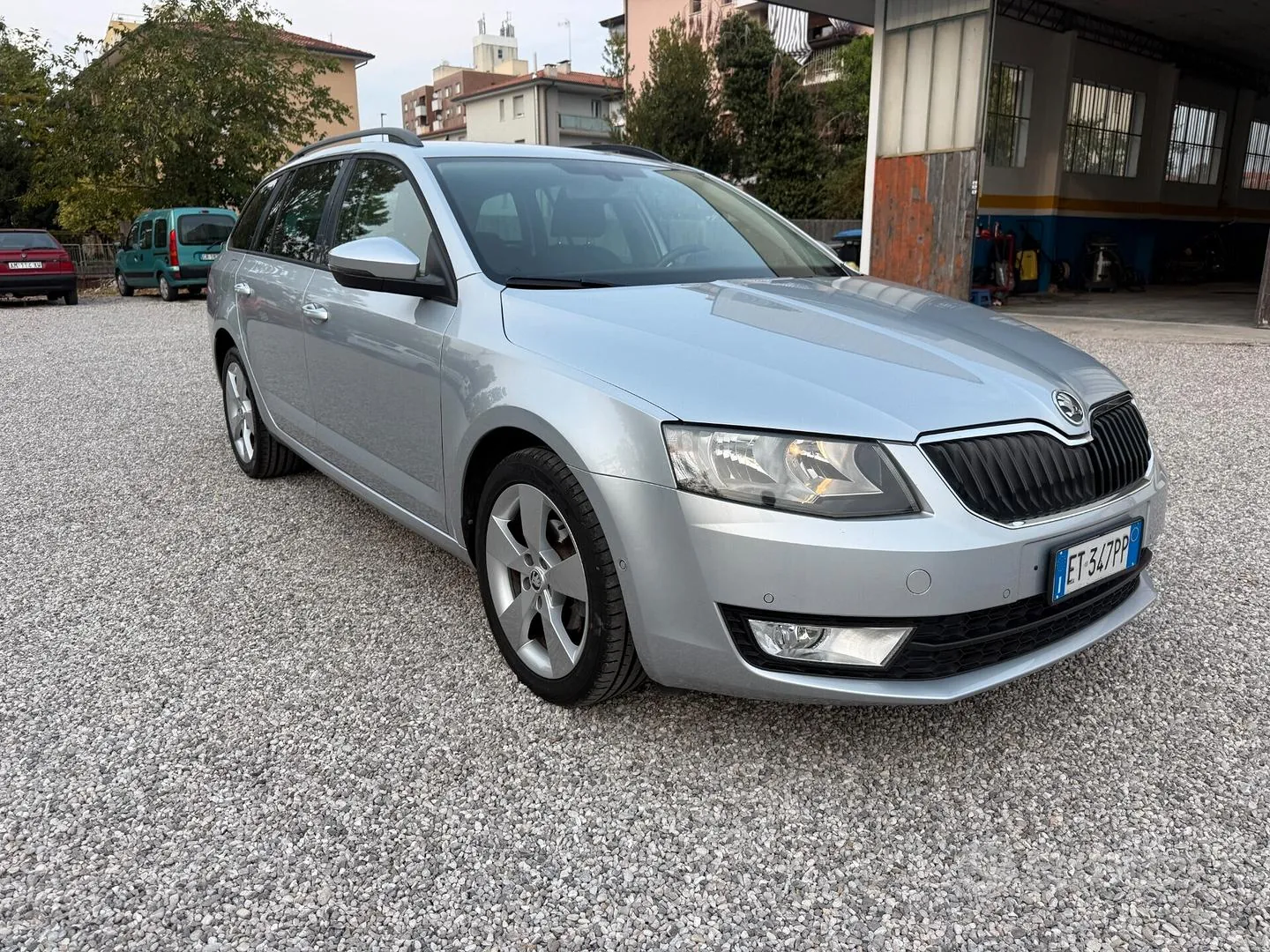 Skoda Octavia 2014 photo 3