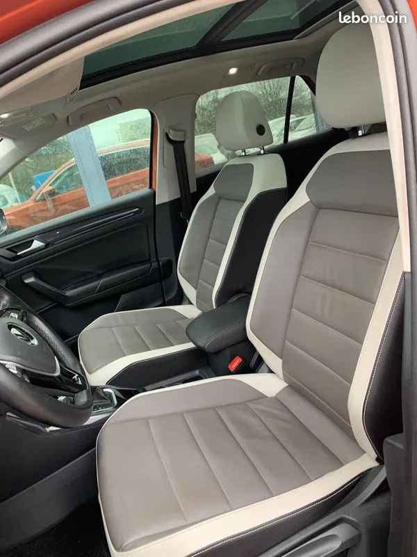 Volkswagen T-Roc 2021 photo 2