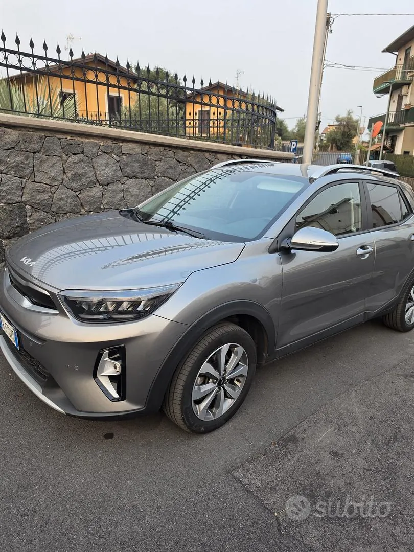 Kia Stonic 2024 photo 3