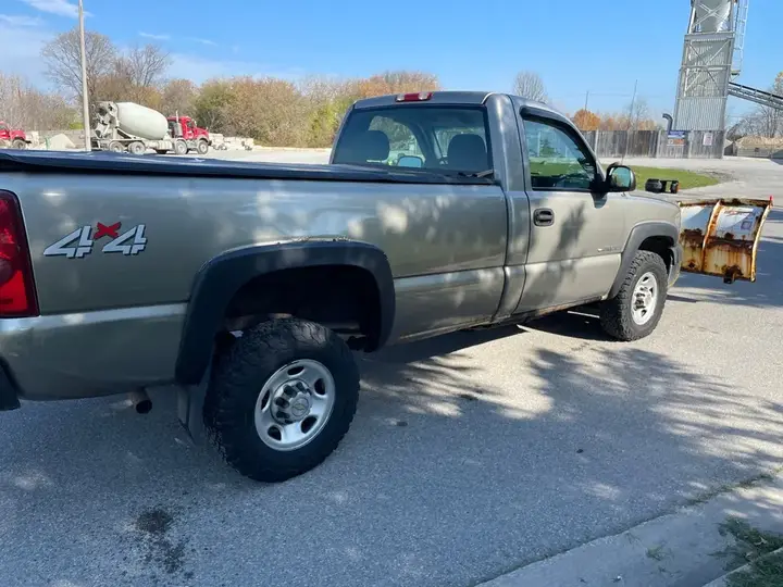 Chevrolet Silverado 2500 2003 photo 5