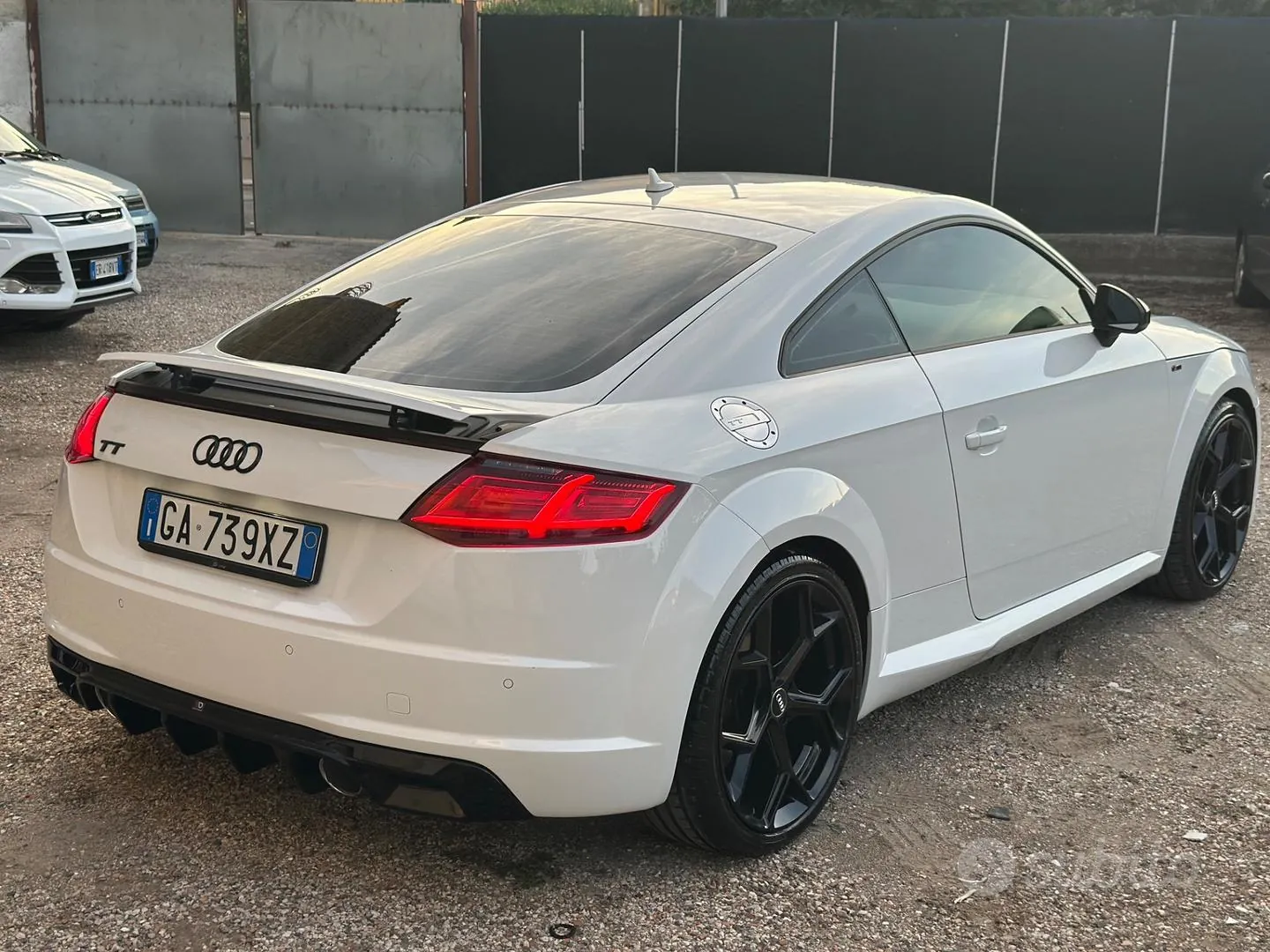 Audi Tt 2015 photo 2